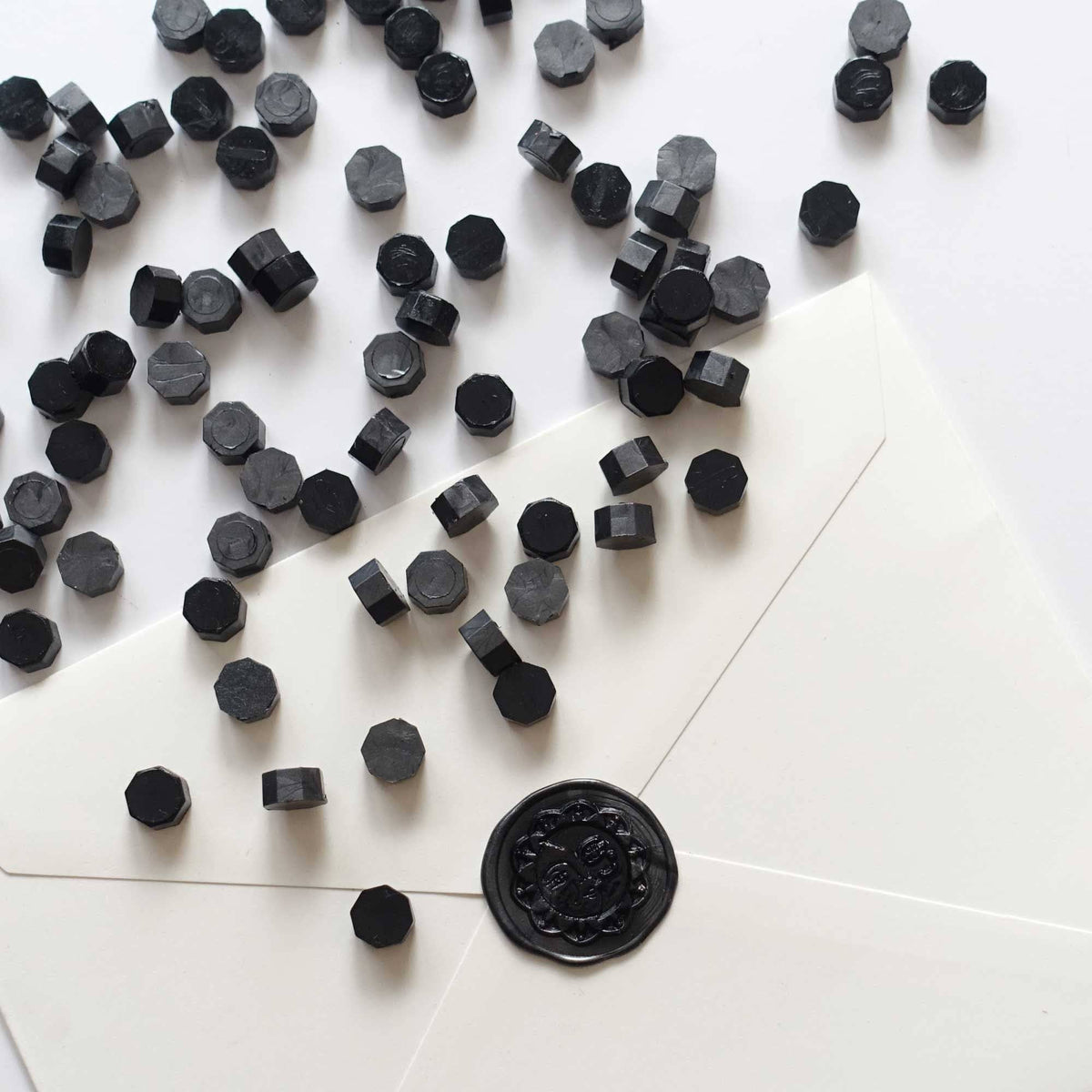 Mixed Blacks Midnight and Ink Black 100pcs sealing wax beads