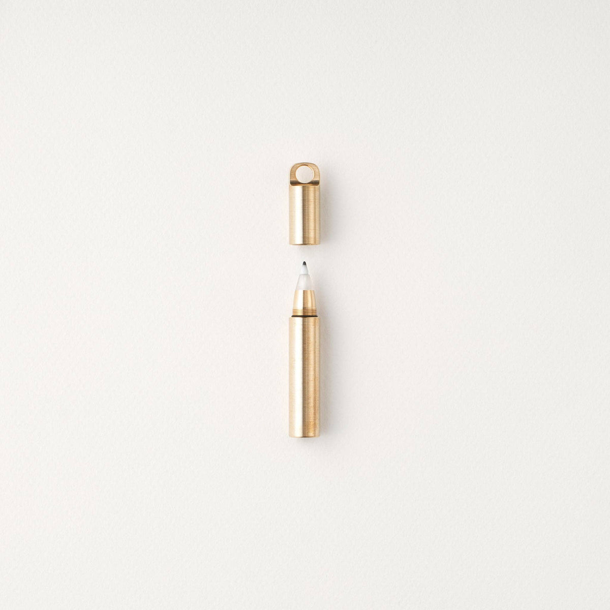 The Field Mouse – refillable travel pen