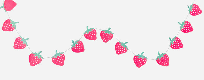 6ft Paper garland, Strawberry