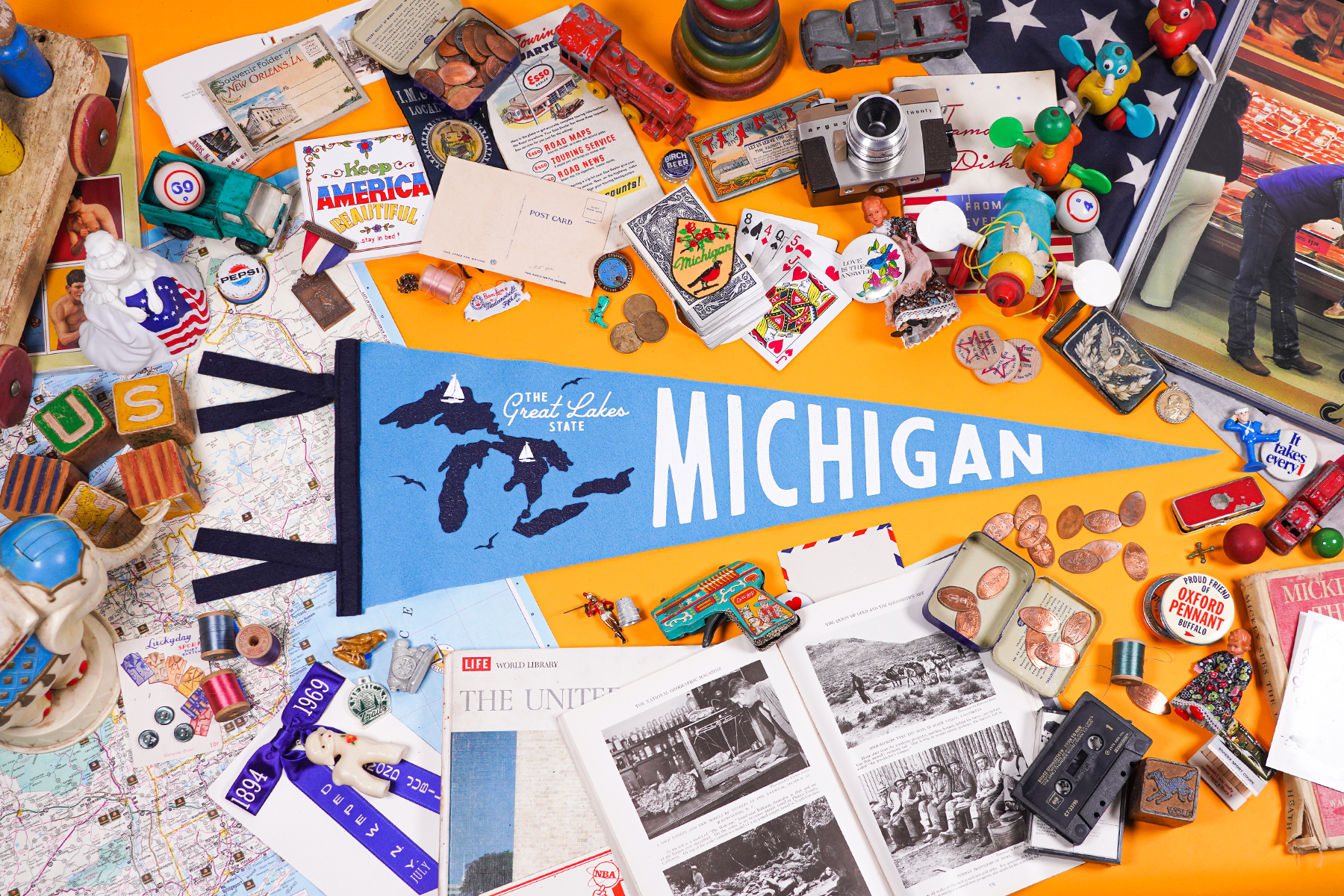 Michigan Pennant - Thumbnail 2