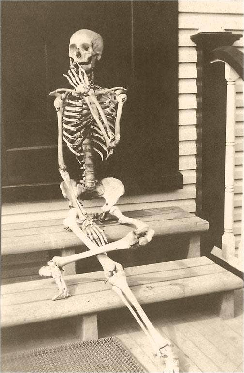 Postcard PH-203 Skeleton Posed for Joke Picture