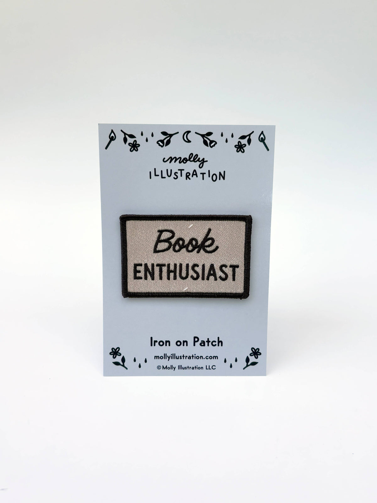 Book Enthusiast Vintage Style Embroidered Iron On Patch