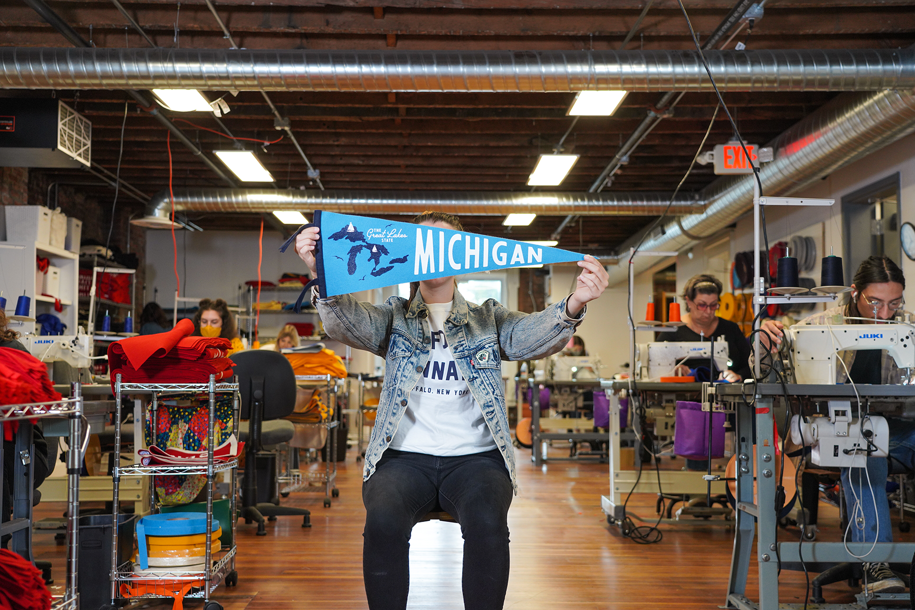 Michigan Pennant - Thumbnail 3